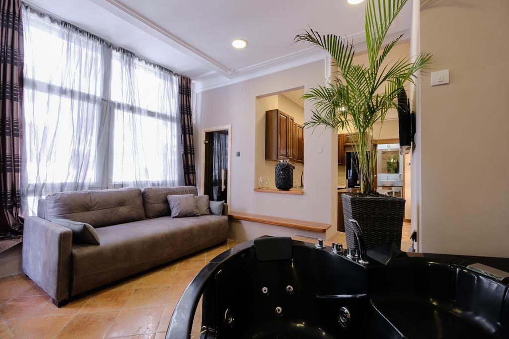 Ben Akiba Luxury Suites Belgrád Kültér fotó